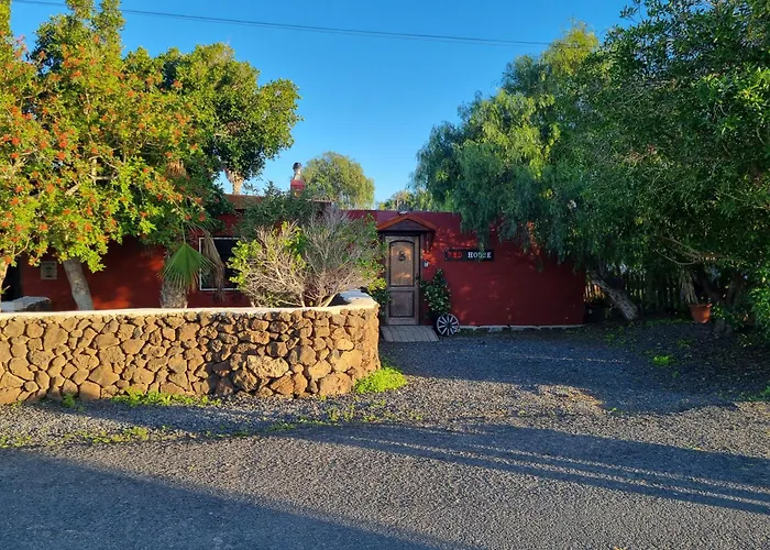 Red House Fuerteventura לאחארס